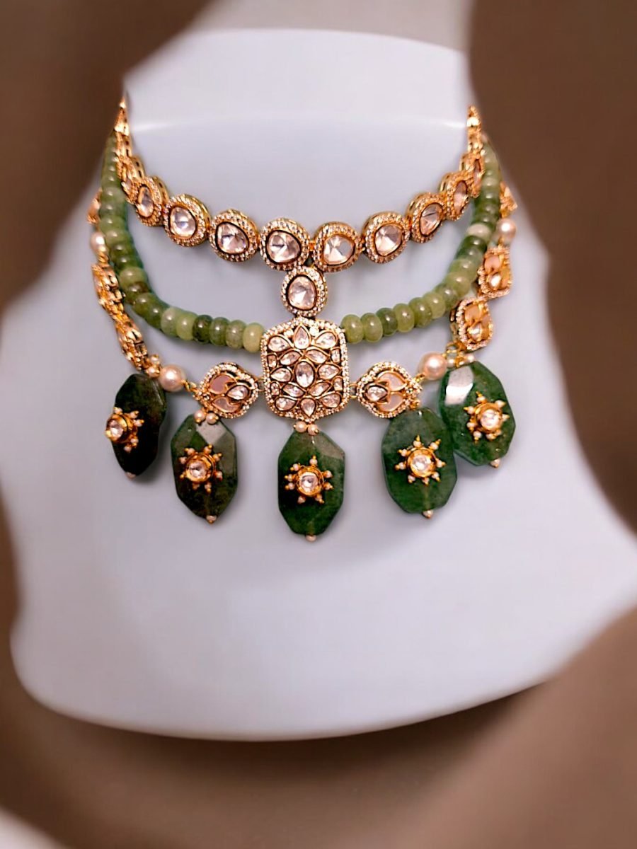 LE MOYA GOLD PLATED GREEN MOISSANITE STUDDED NECKLACE