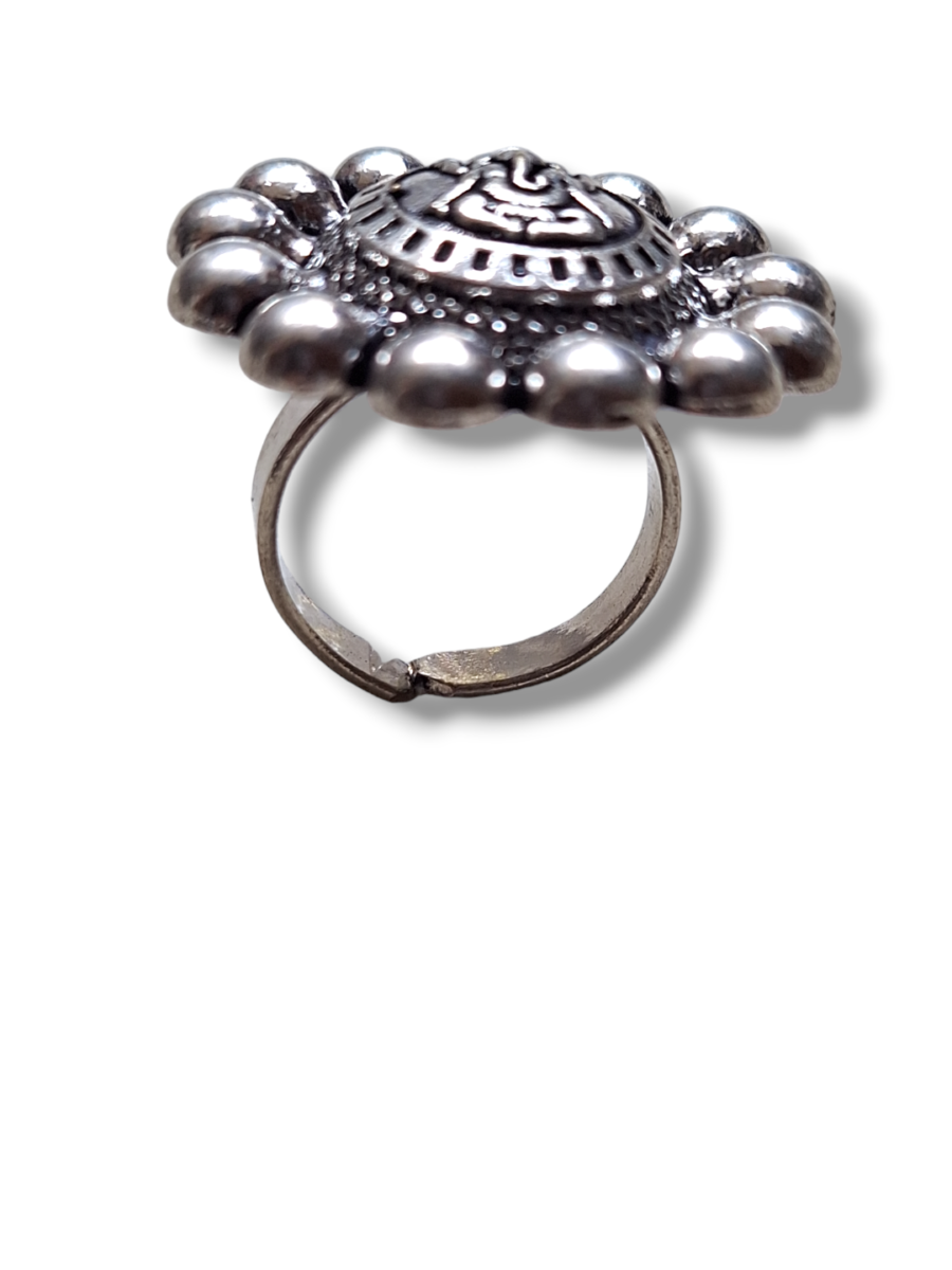 LE BHAMA SILVER-PLATED FLOWER SHAP ADJUSTABLE FINGER RINGS - Image 6